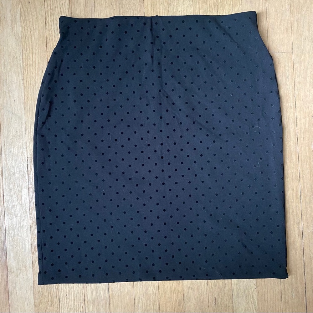 Old Navy Polkadot Pencil Skirt